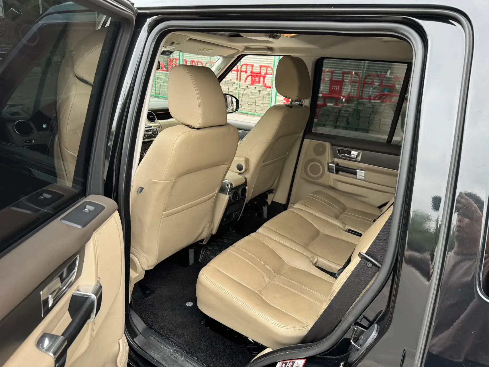 2016 LAND ROVER thumbnail 3