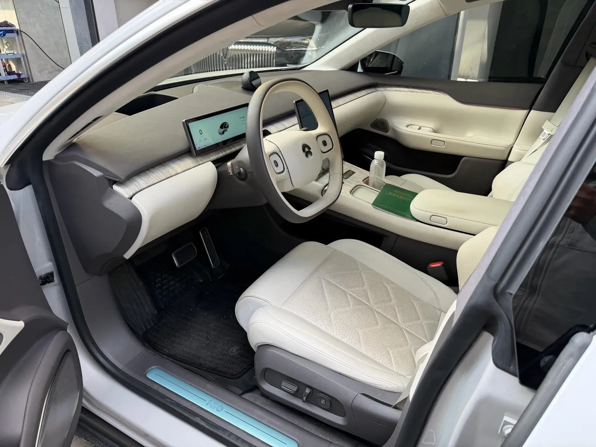 2024 NIO ET7 thumbnail 2