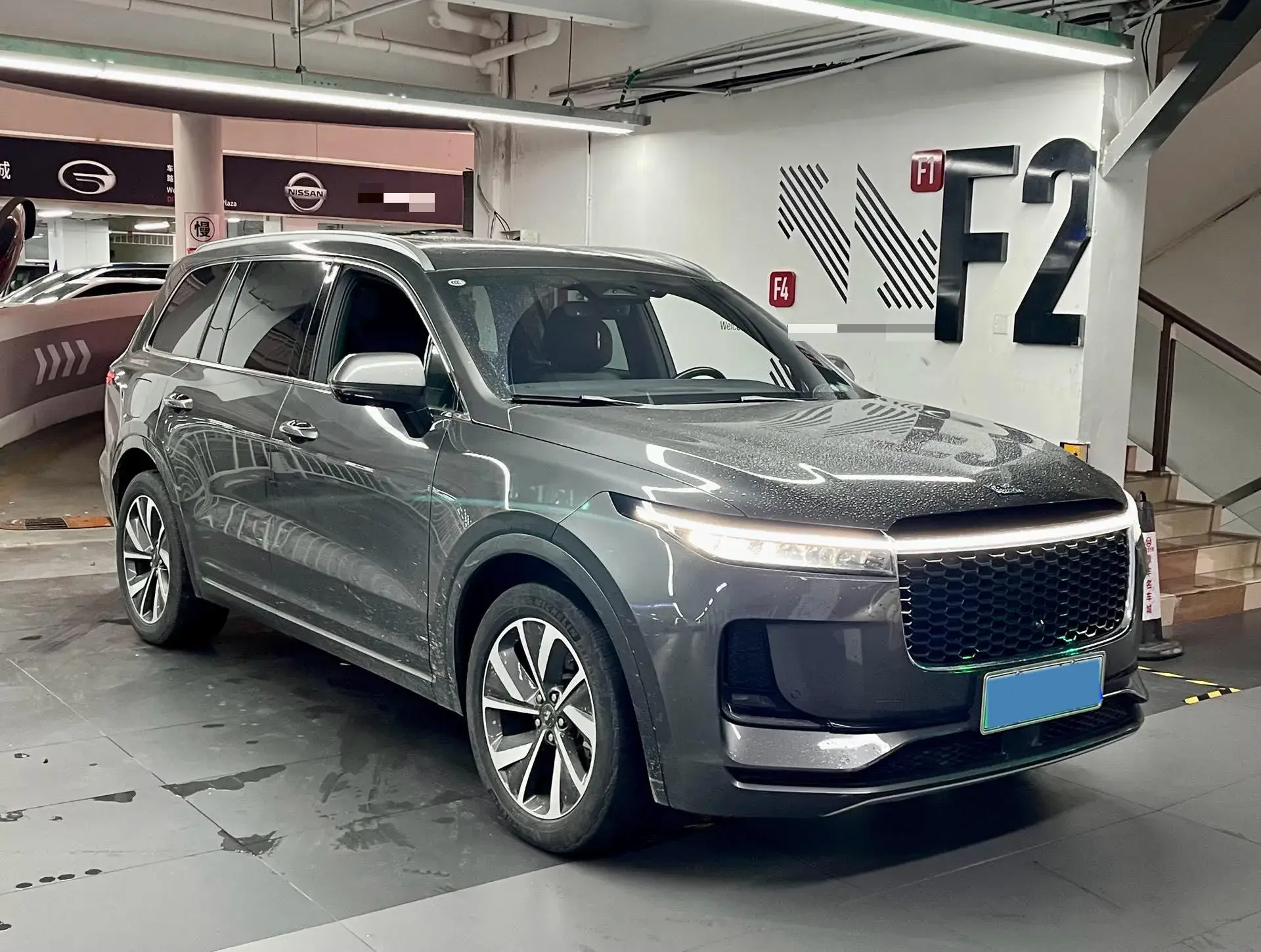 2021 LI ONE thumbnail 3