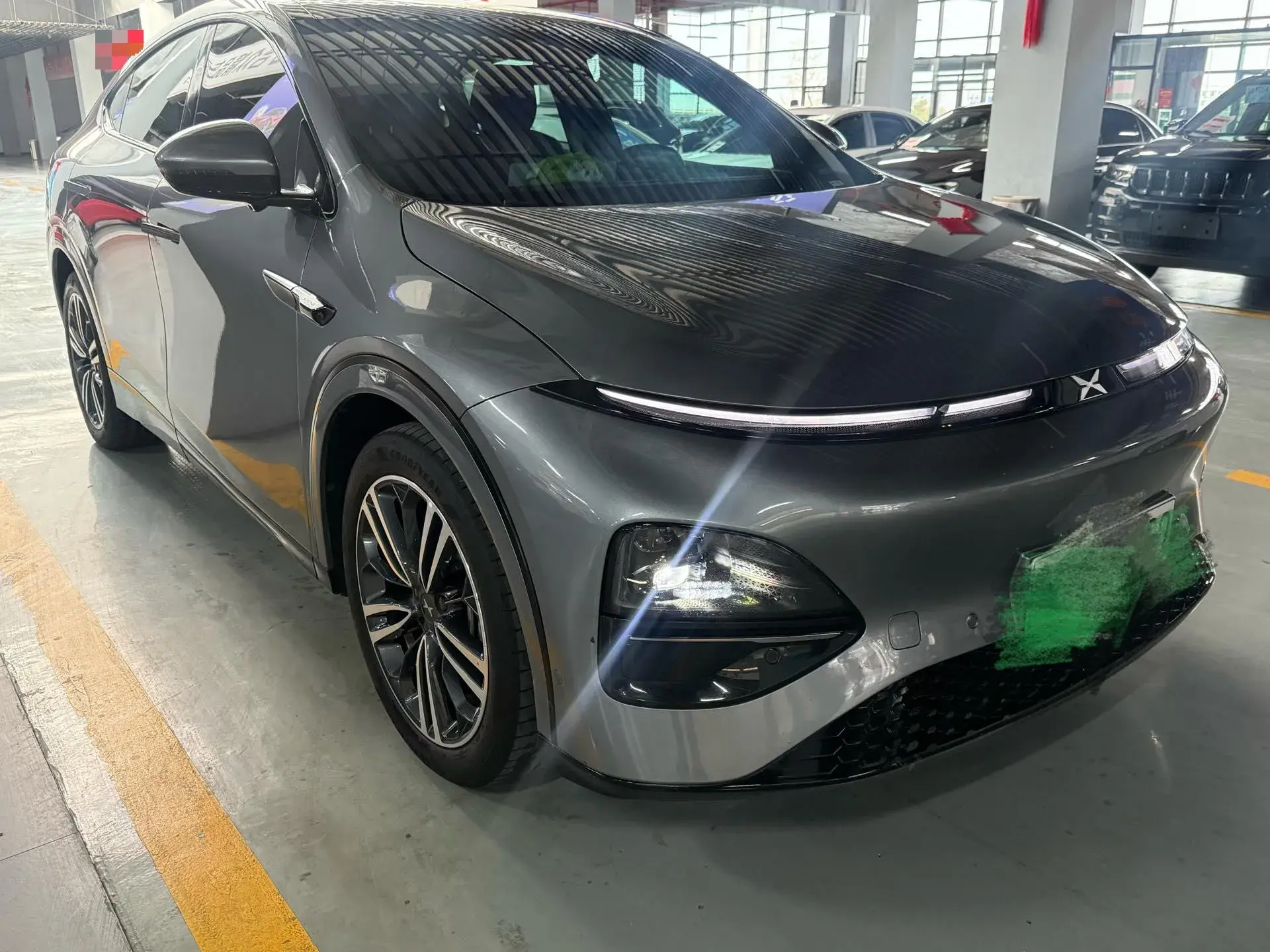 2023 XPENG G6 thumbnail 3