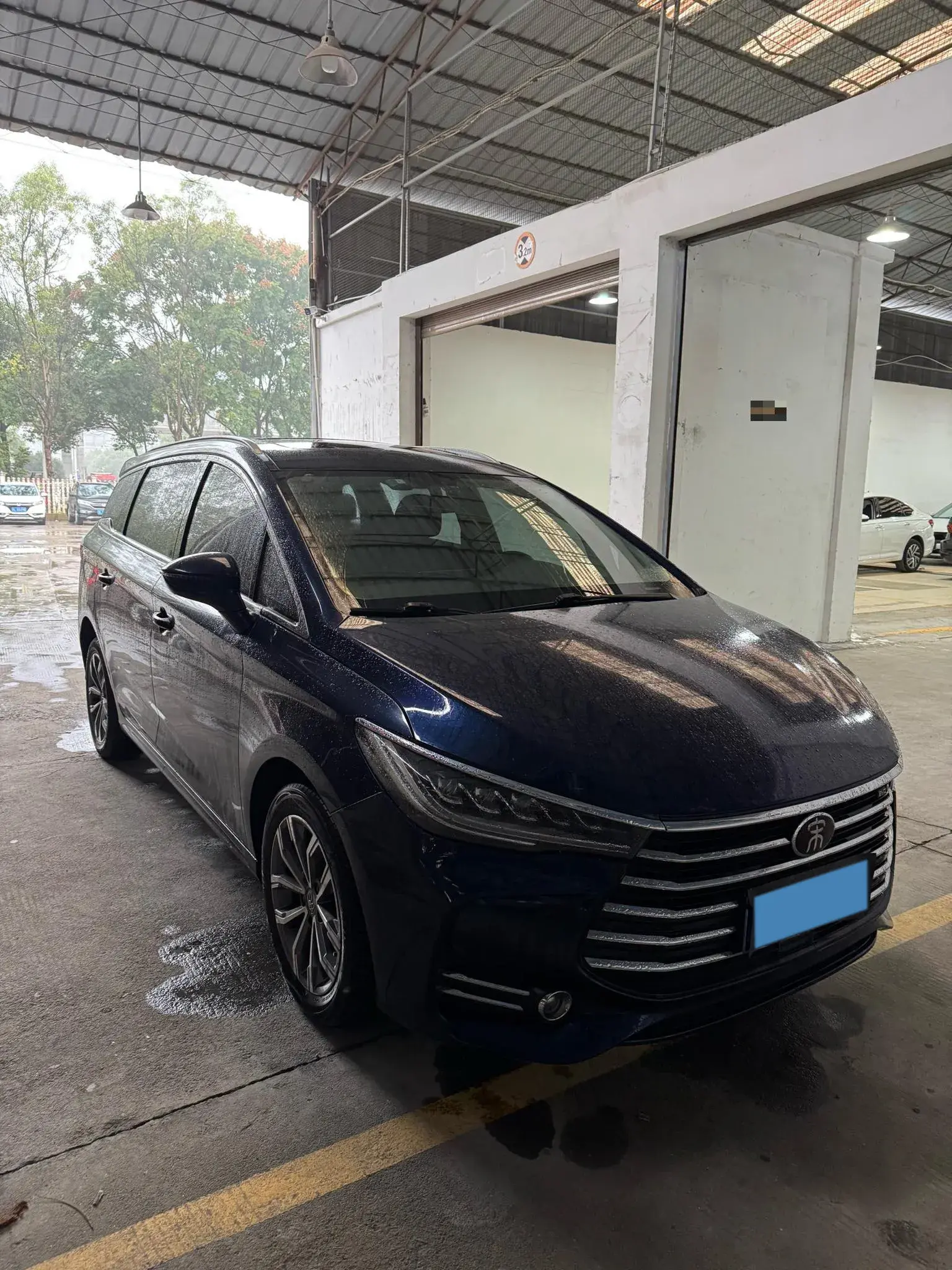 2019 BYD SONG thumbnail 3