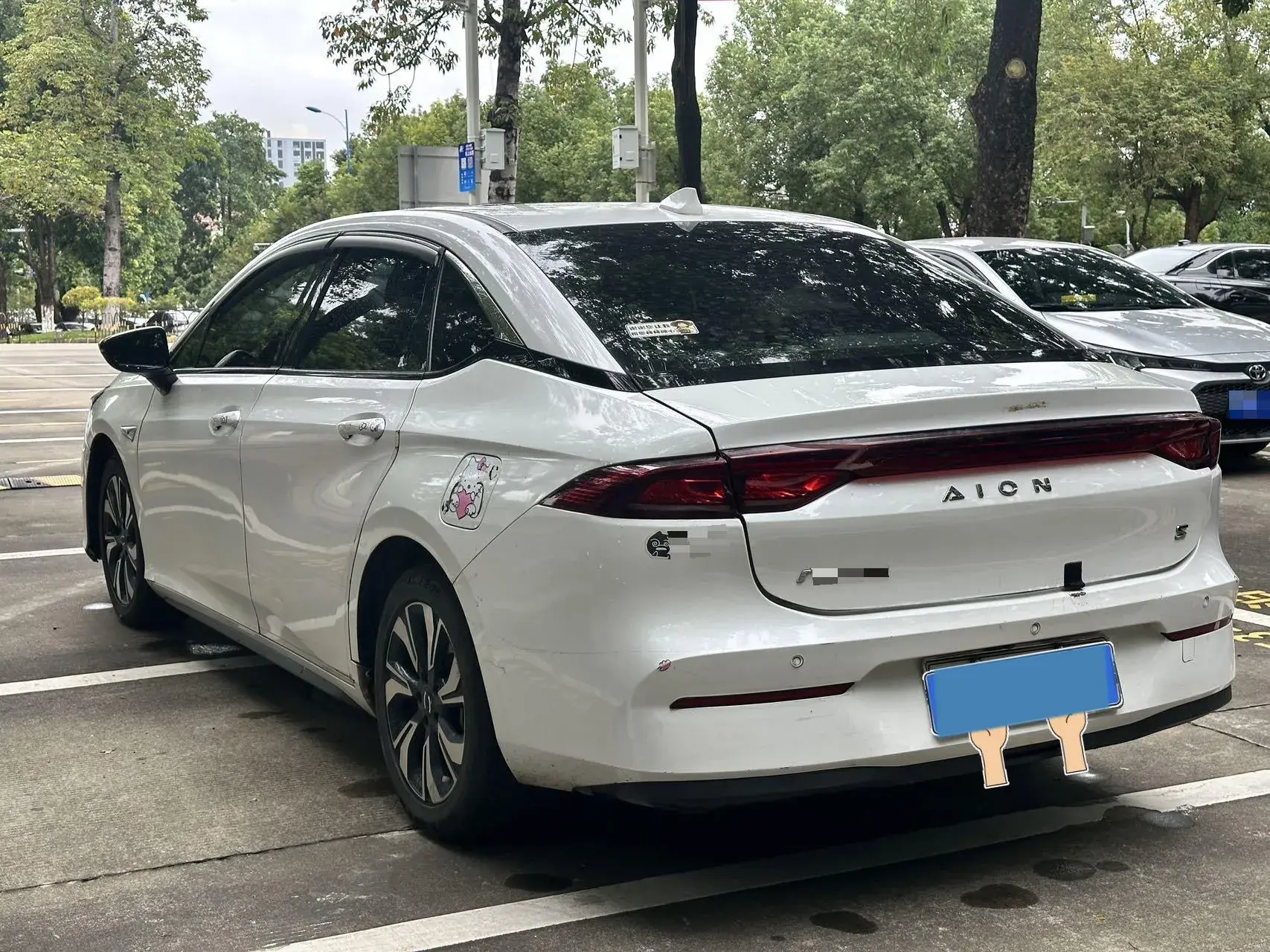 2020 AION S thumbnail 4