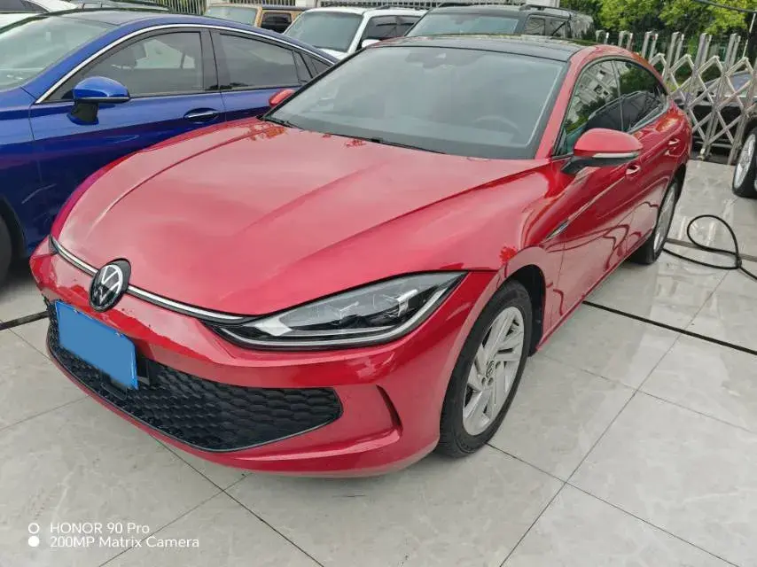 2023 VOLKSWAGEN LAMANDO view 1