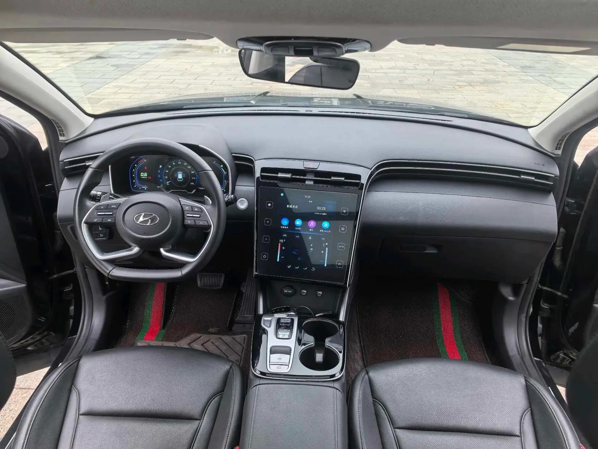 2023 HYUNDAI TUCSON thumbnail 4