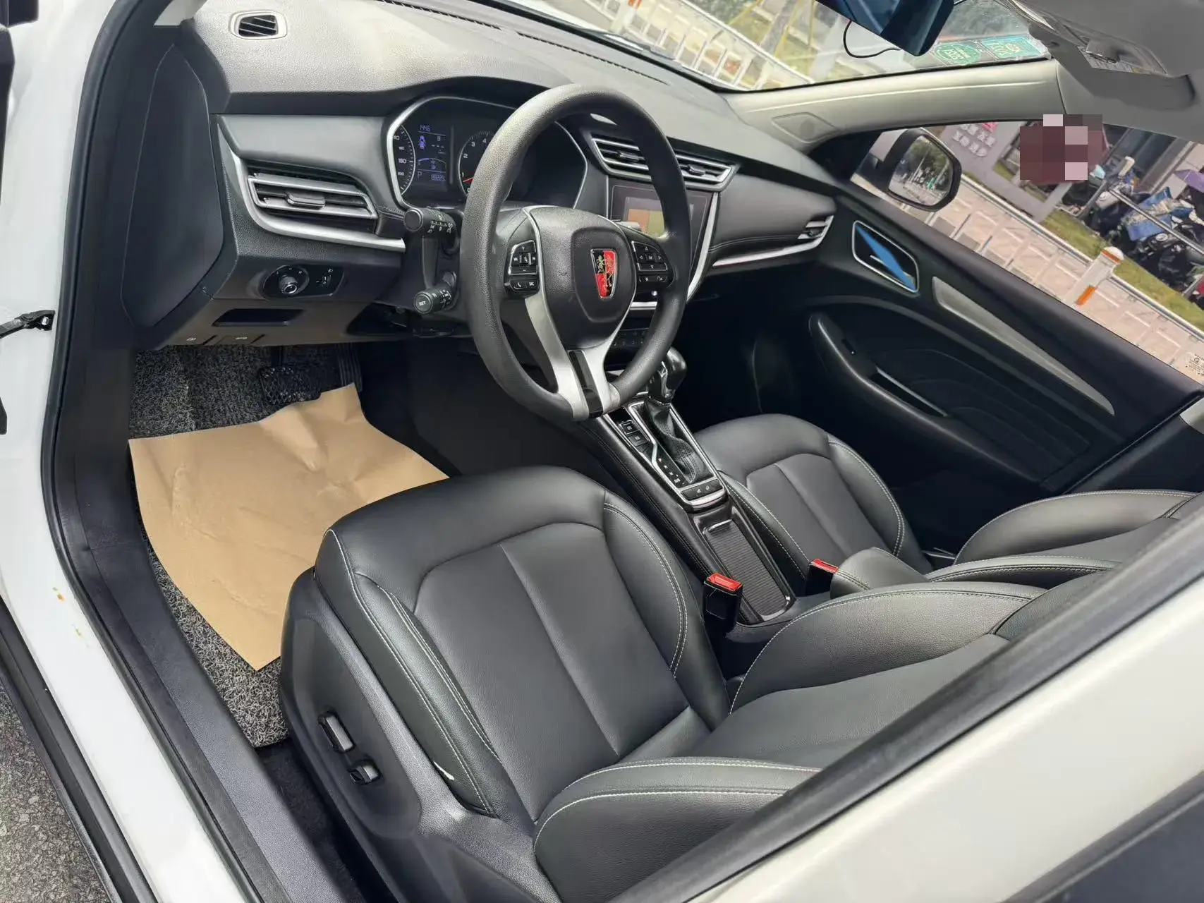 2018 ROEWE RX3 thumbnail 4