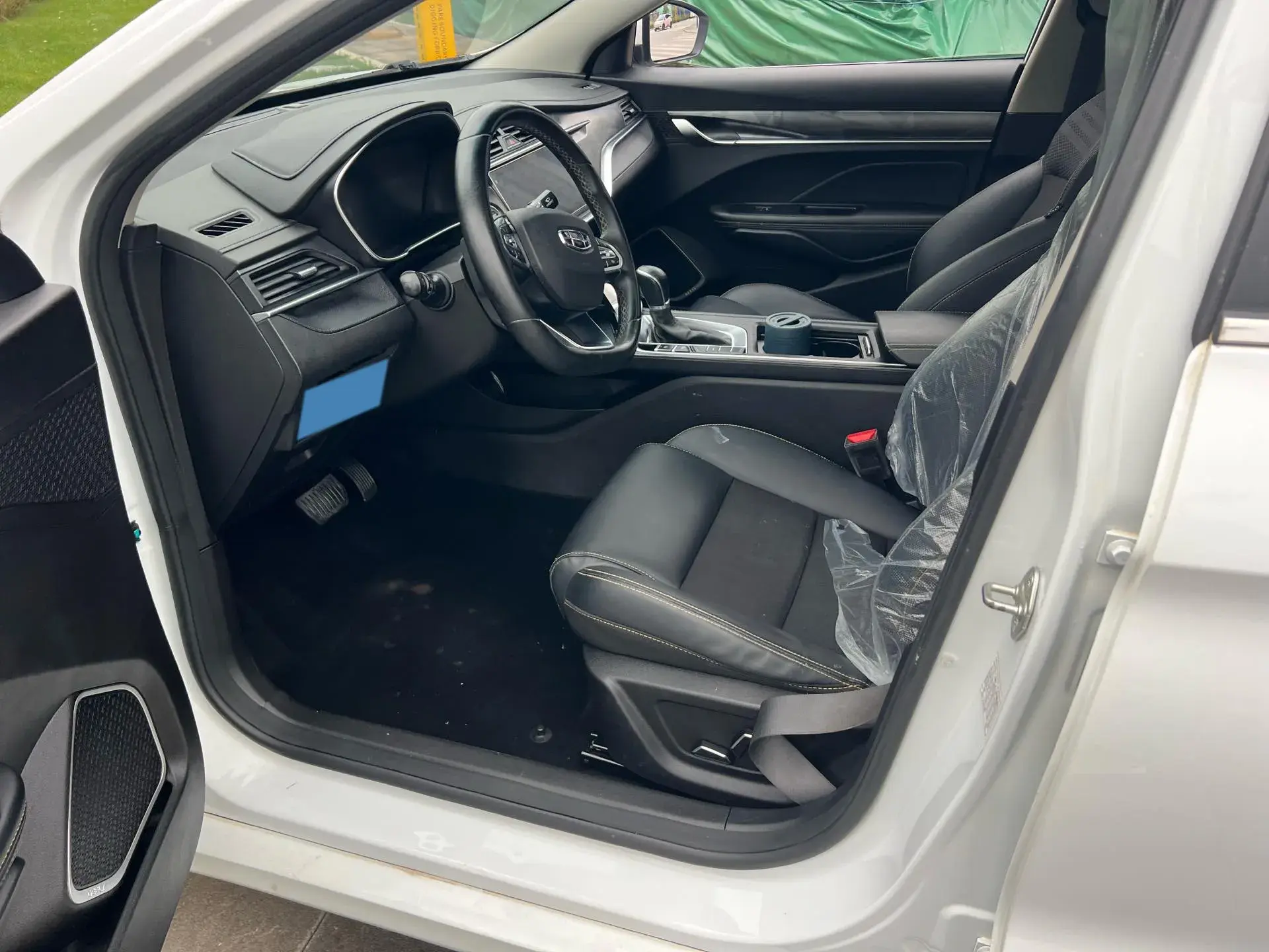 2020 GEELY BINRAY thumbnail 4