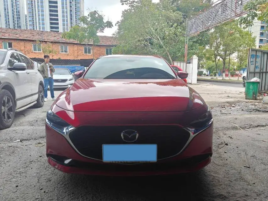 2020 MAZDA 3 thumbnail 2