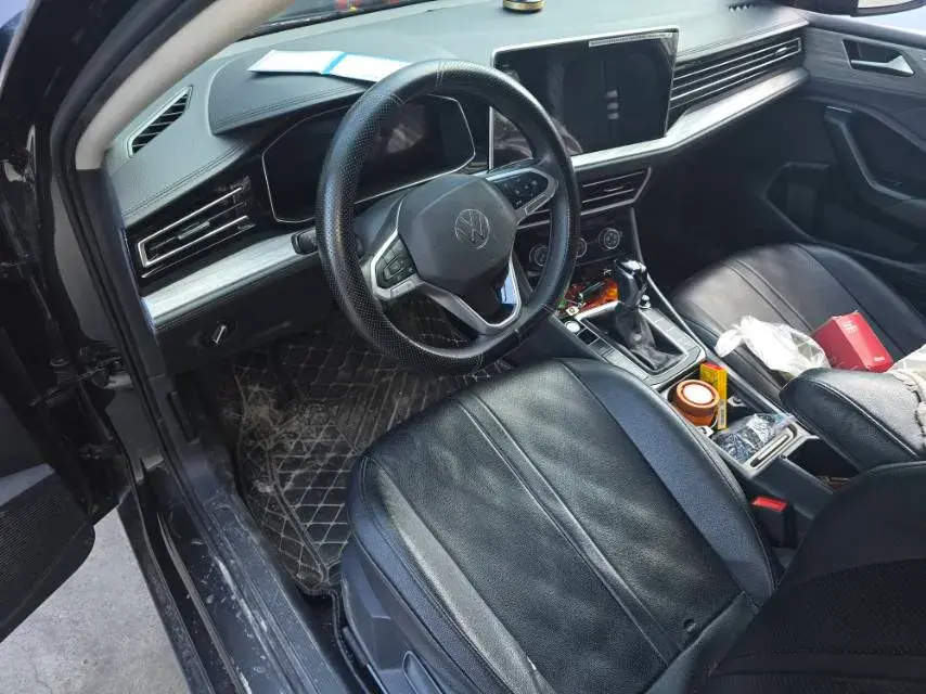 2023 VOLKSWAGEN SAGITAR thumbnail 2