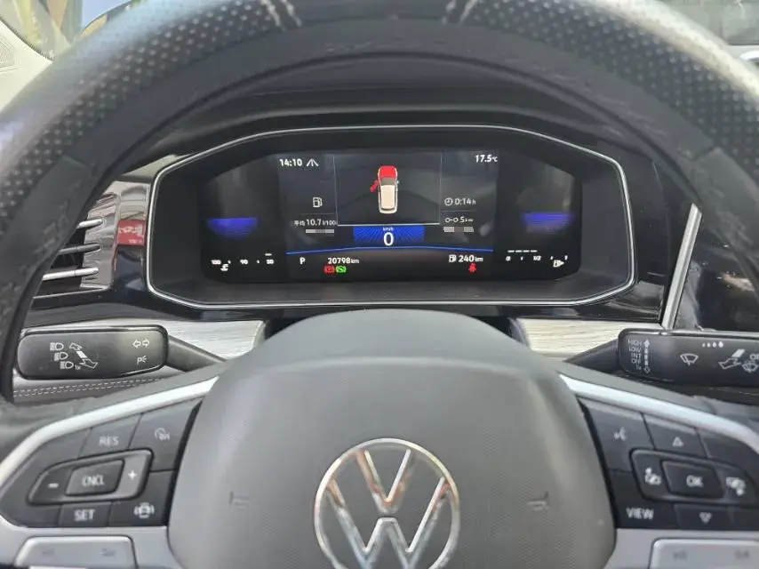 2023 VOLKSWAGEN SAGITAR thumbnail 3