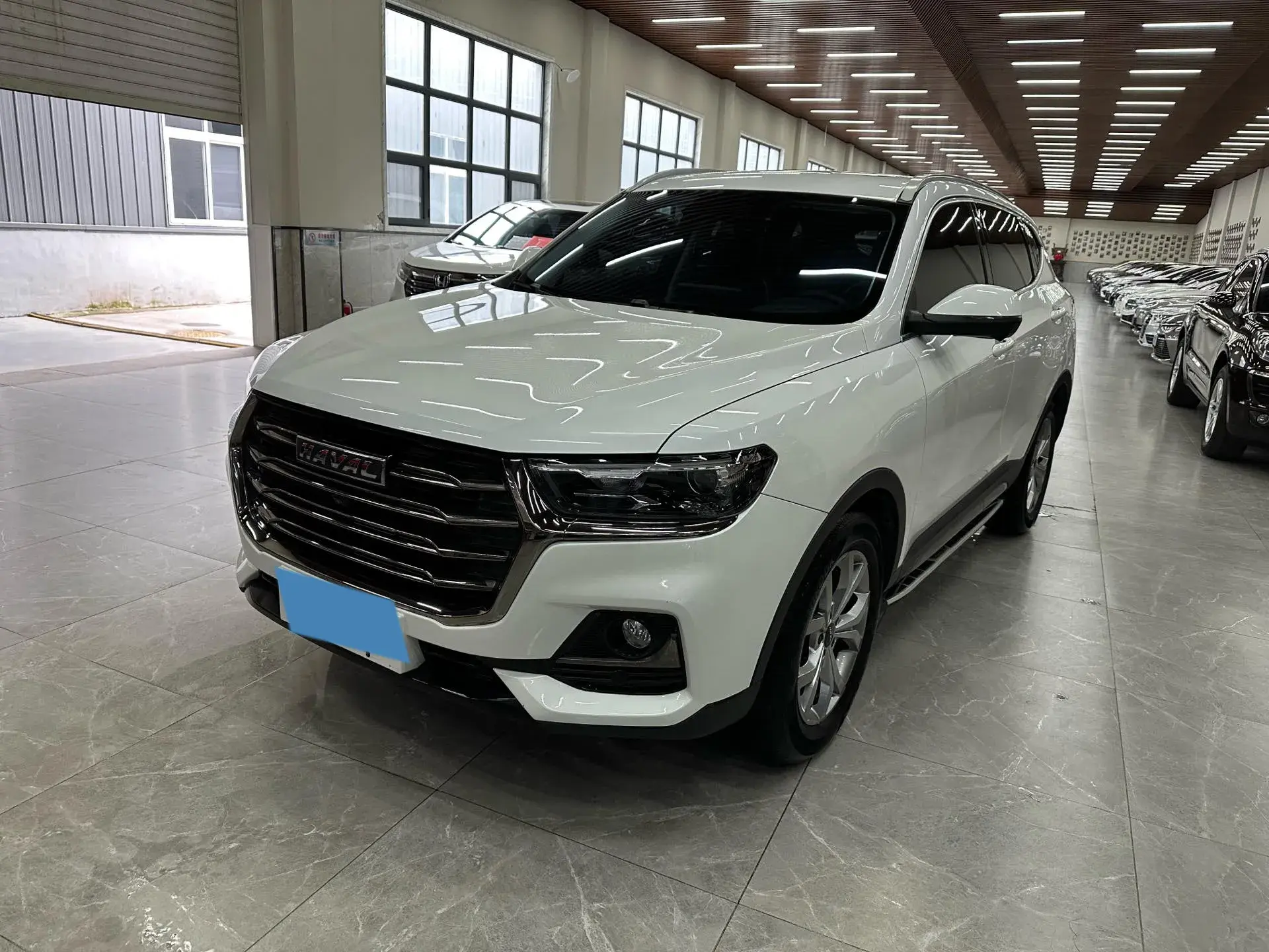 2021 HAVAL H6 view 1