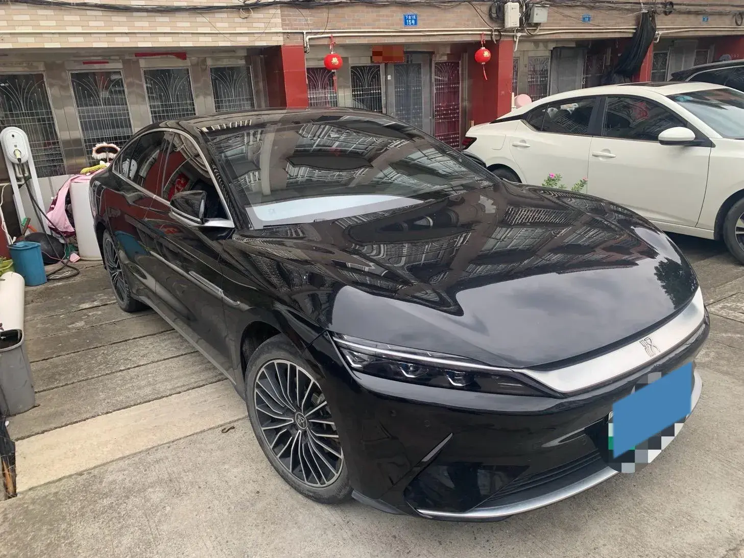 2021 BYD HAN thumbnail 2