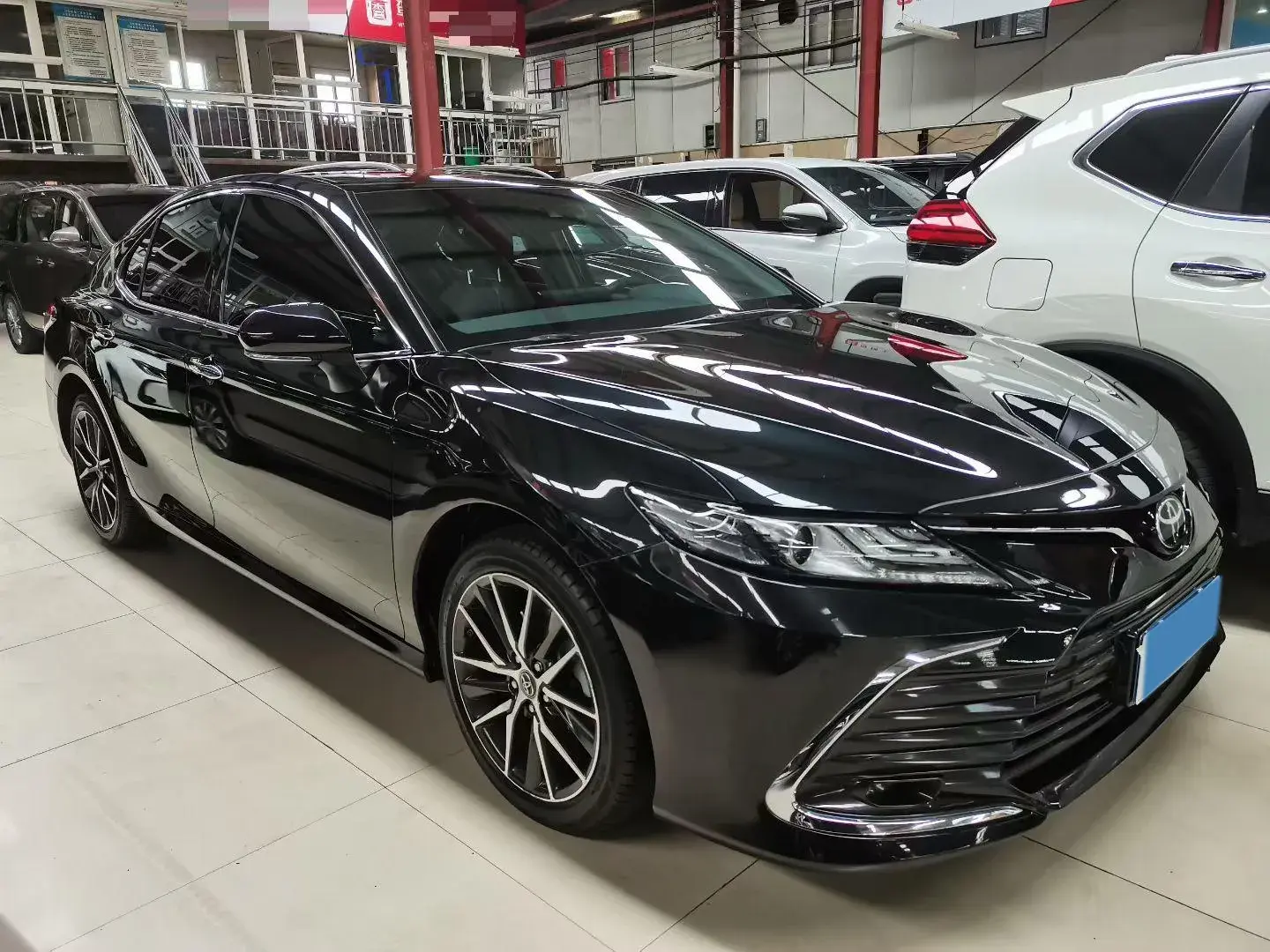 2021 TOYOTA CAMRY thumbnail 3