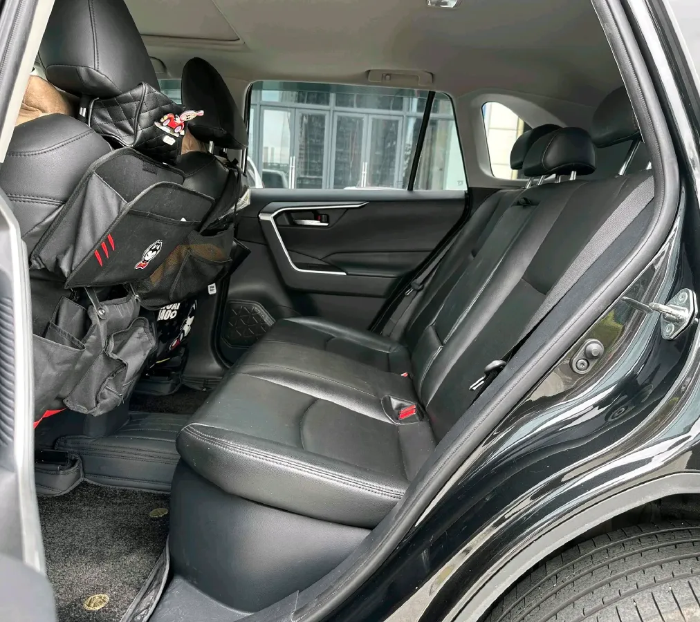 2021 Toyota RAV4 Hybird E+ 2.5L 180HP L4 E-CVT PHEV 15.984KWH,autocango,china used car exporter,china ev exporter,chinese used car exporter,chinese used ev exporter