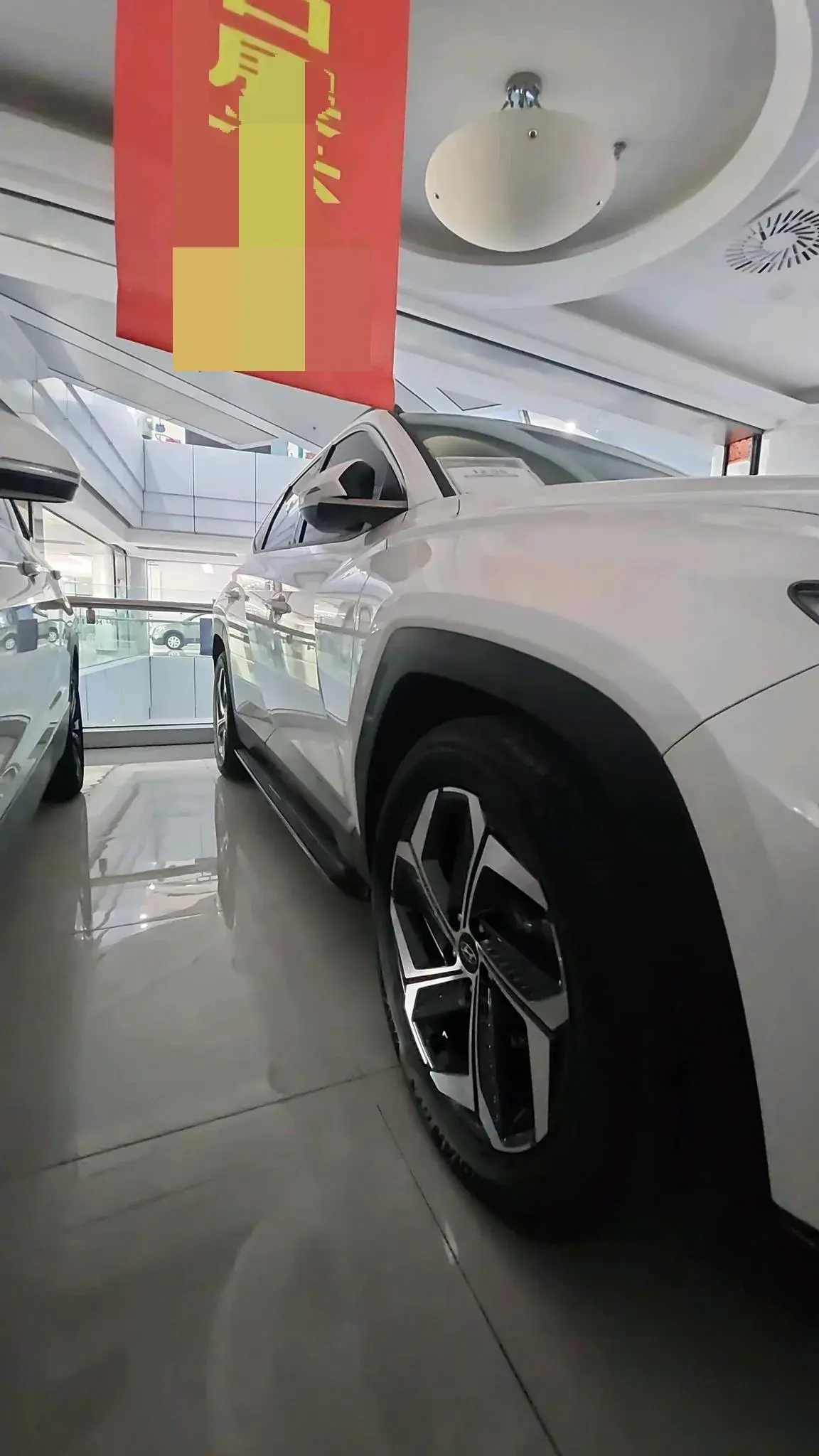 2021 HYUNDAI TUCSON thumbnail 4