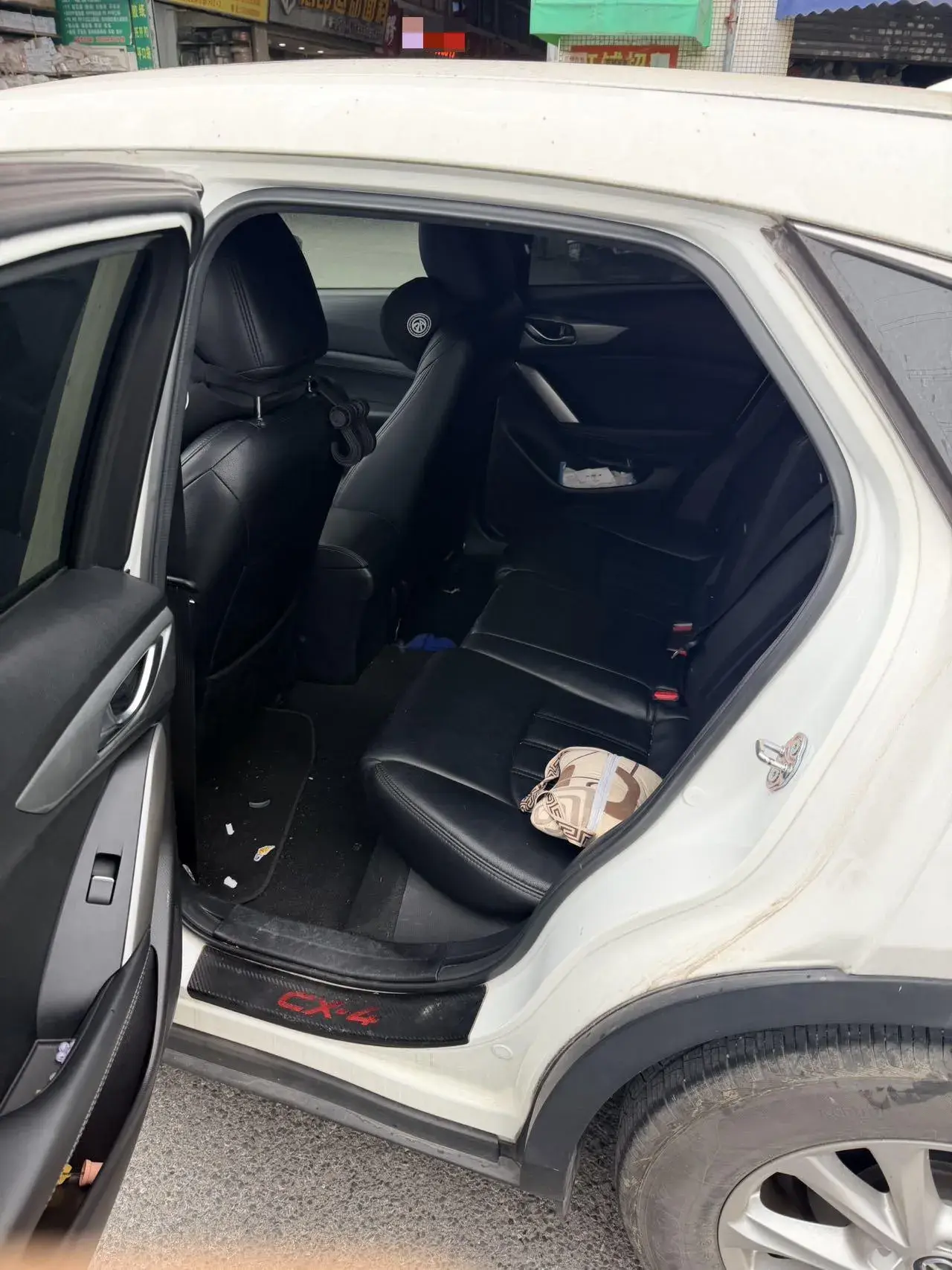 2018 MAZDA CX-4 thumbnail 4