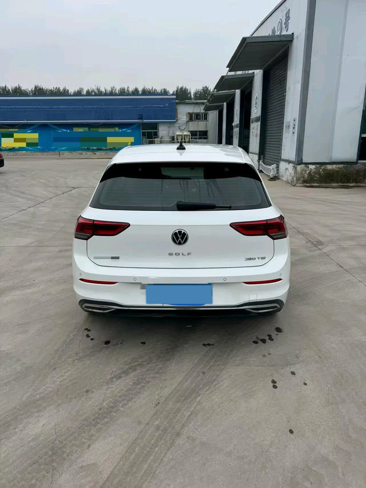 2021 VOLKSWAGEN GOLF thumbnail 4