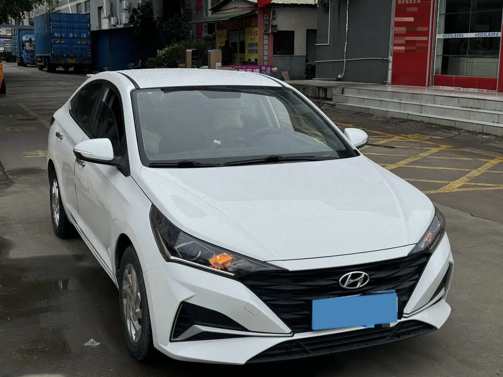 2020 HYUNDAI VERNA thumbnail 3