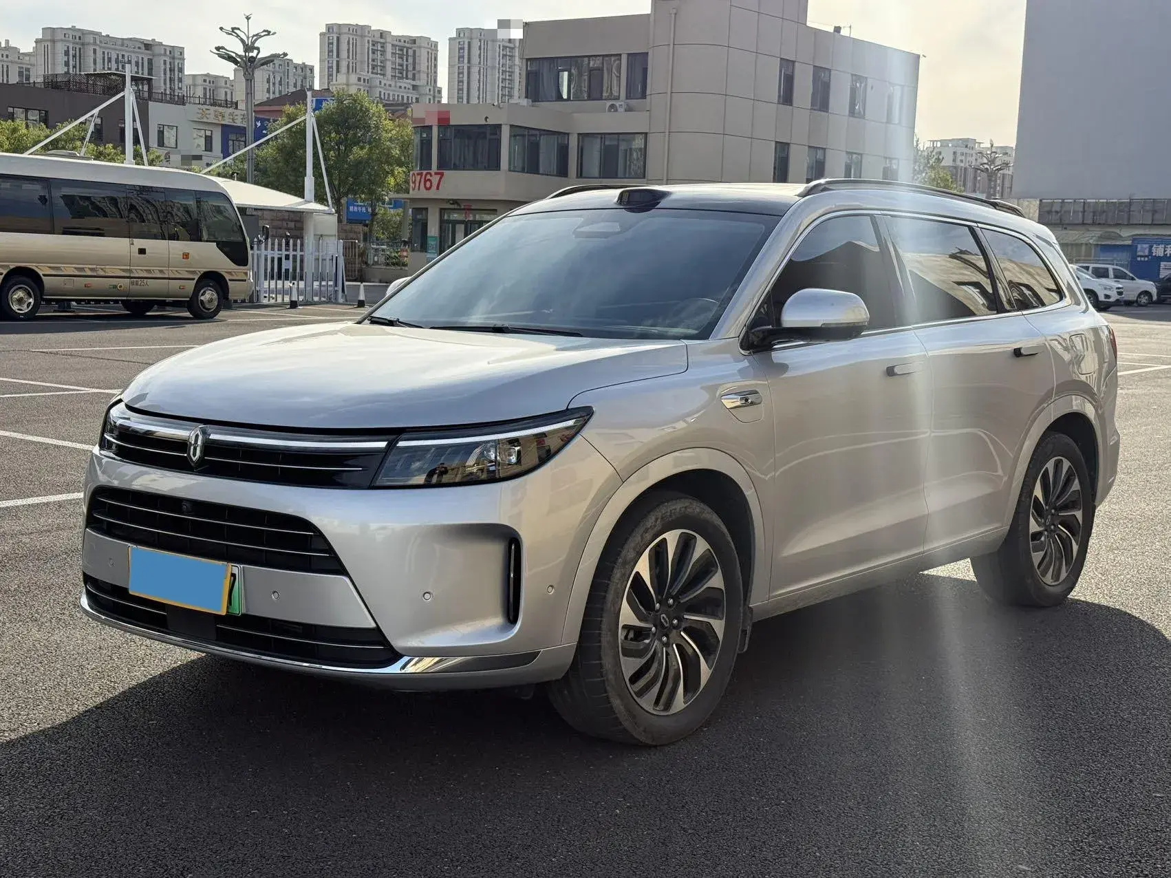 2024 AITO AITO view 1