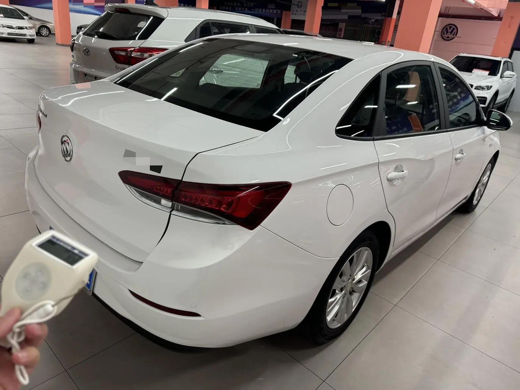 2021 BUICK EXCELLE thumbnail 2