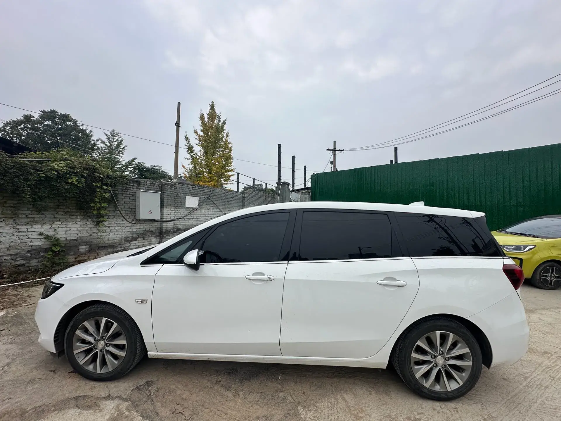 2019 BUICK GL6 thumbnail 4