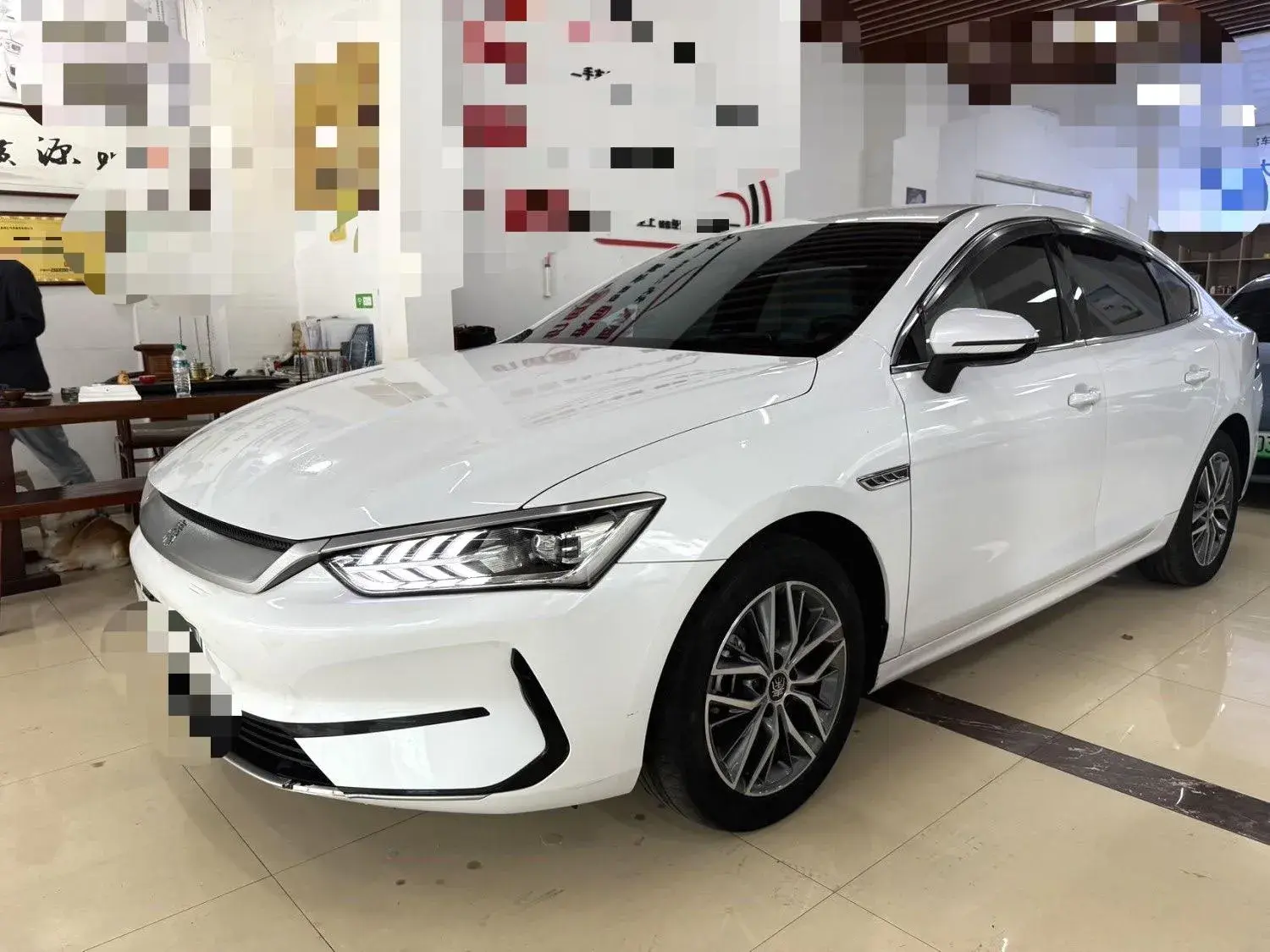 2023 BYD QIN view 1