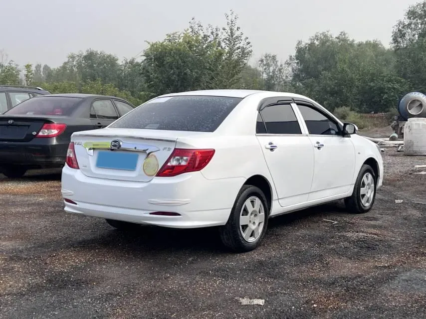 2015 BYD F3 1.5L 109HP L4 5MT,autocango,china used car exporter,china ev exporter,chinese used car exporter,chinese used ev exporter