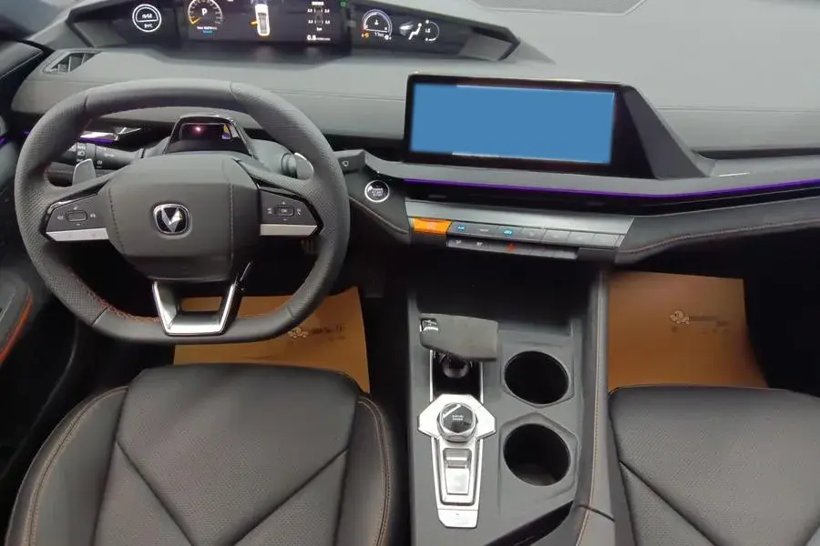 2022 CHANGAN UNI-V thumbnail 4