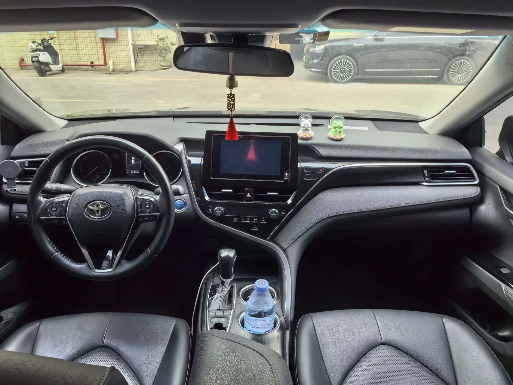 2021 TOYOTA CAMRY thumbnail 4