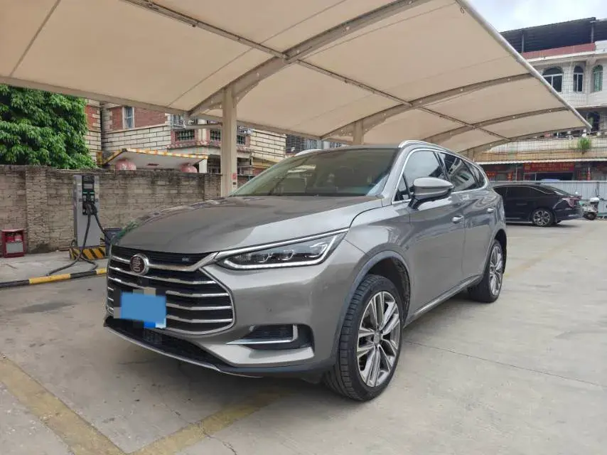 2018 BYD TANG view 1