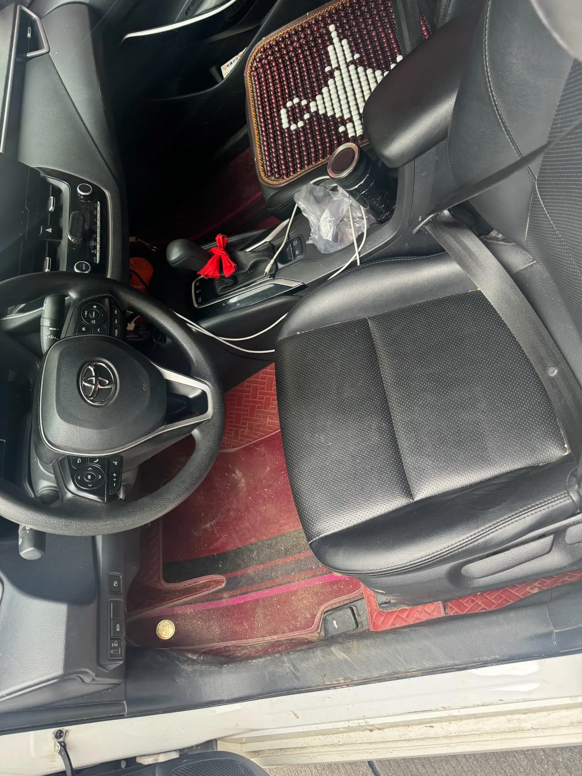 2023 TOYOTA COROLLA thumbnail 3