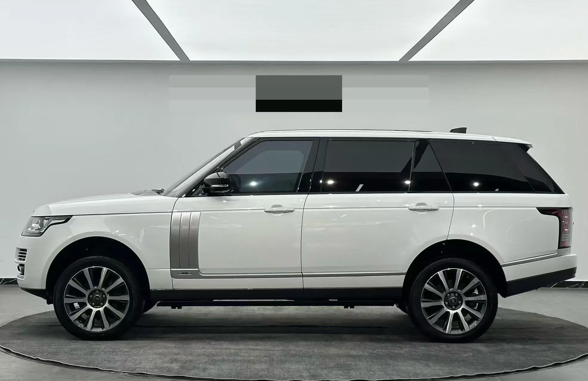 2016 LAND ROVER thumbnail 2