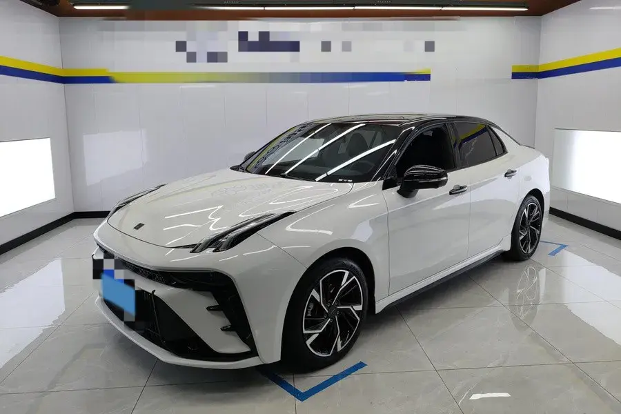 2023 LYNK&CO 03 view 1