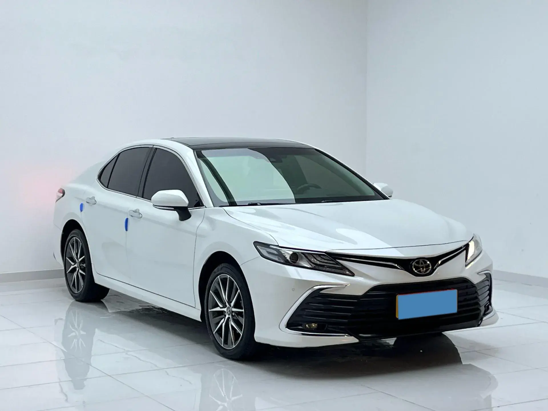 2021 TOYOTA CAMRY thumbnail 3