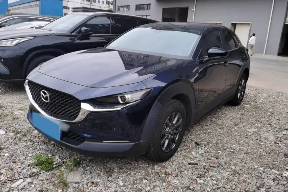 2024 MAZDA CX-30 view 1