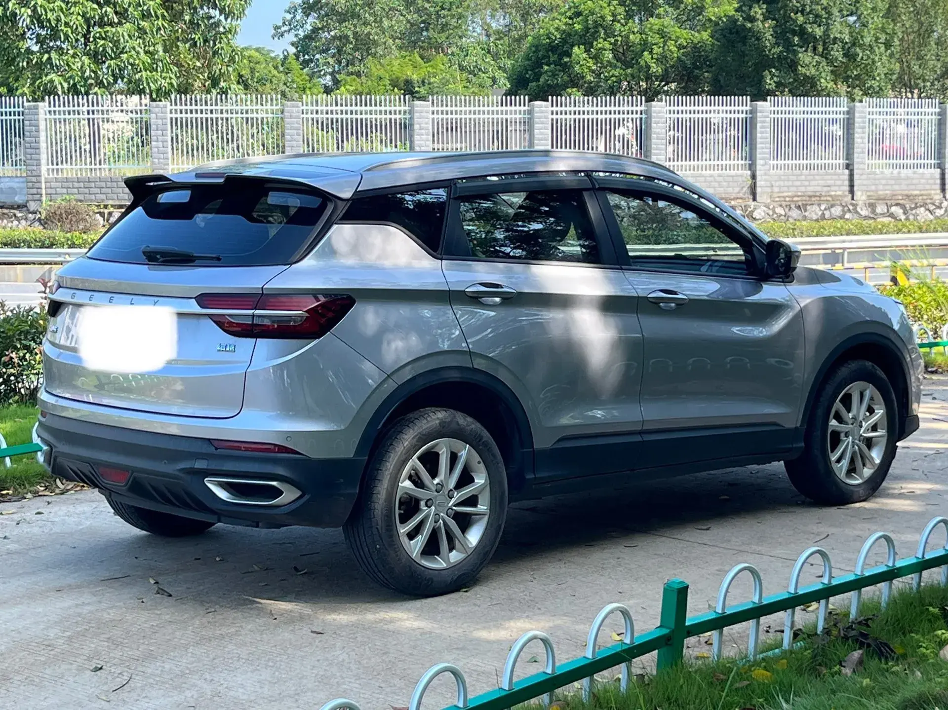 2020 GEELY COOLRAY thumbnail 4
