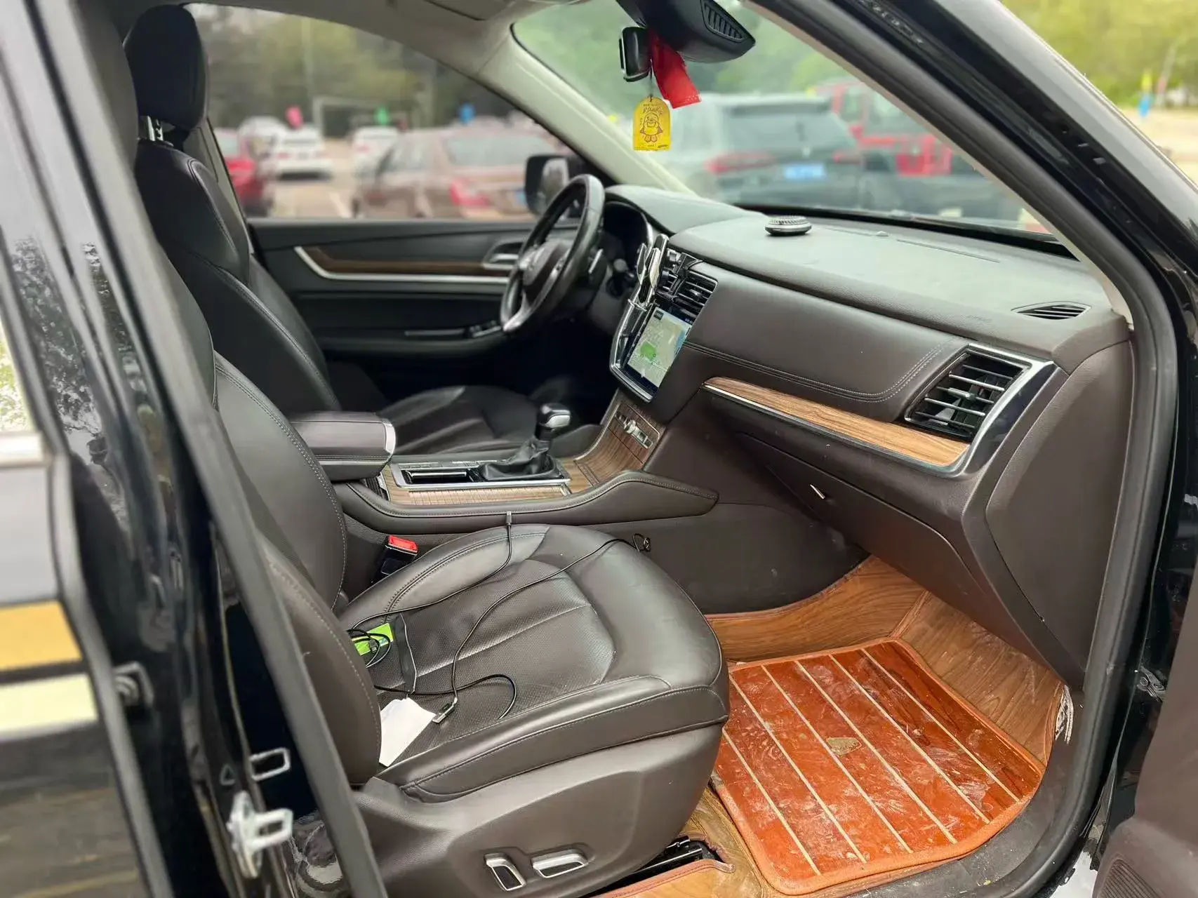 2019 ROEWE RX8 thumbnail 4