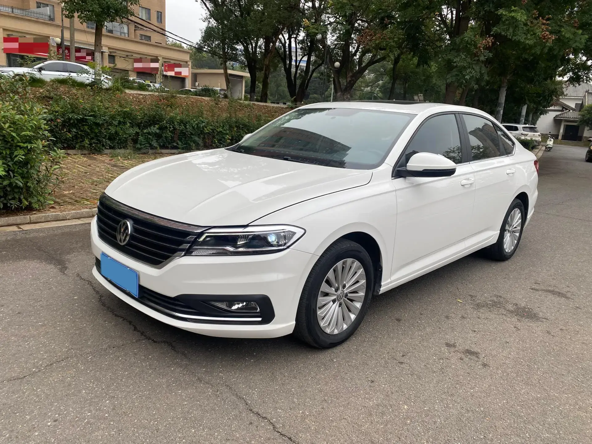 2019 VOLKSWAGEN LAVIDA view 1