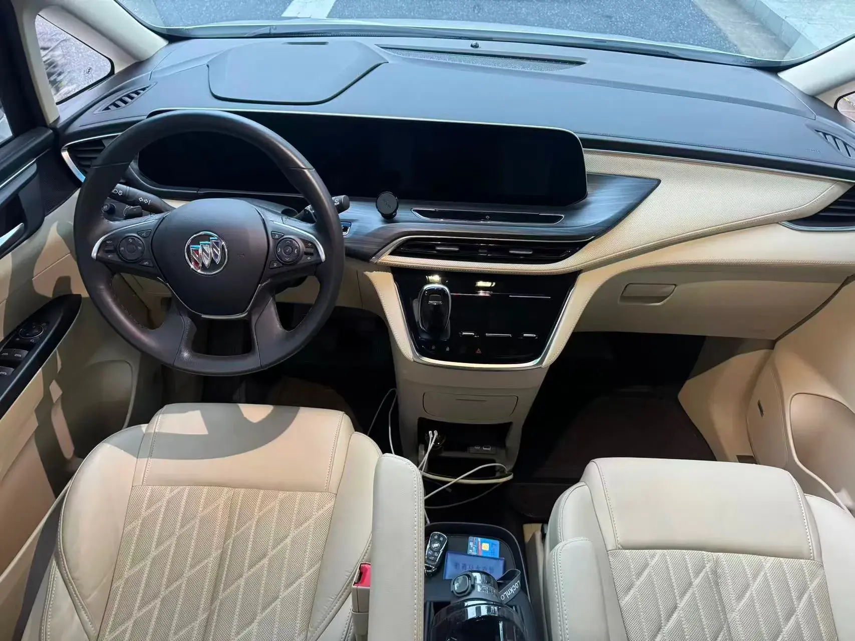 2023 BUICK GL8 thumbnail 4