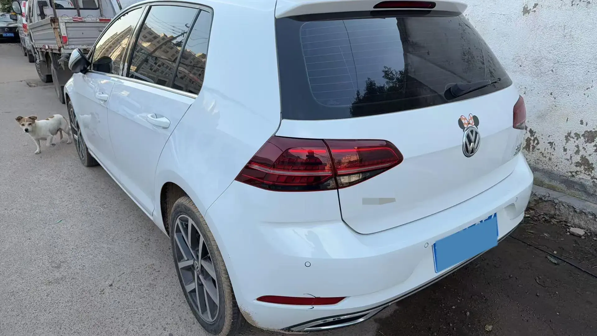 2018 VOLKSWAGEN GOLF thumbnail 2