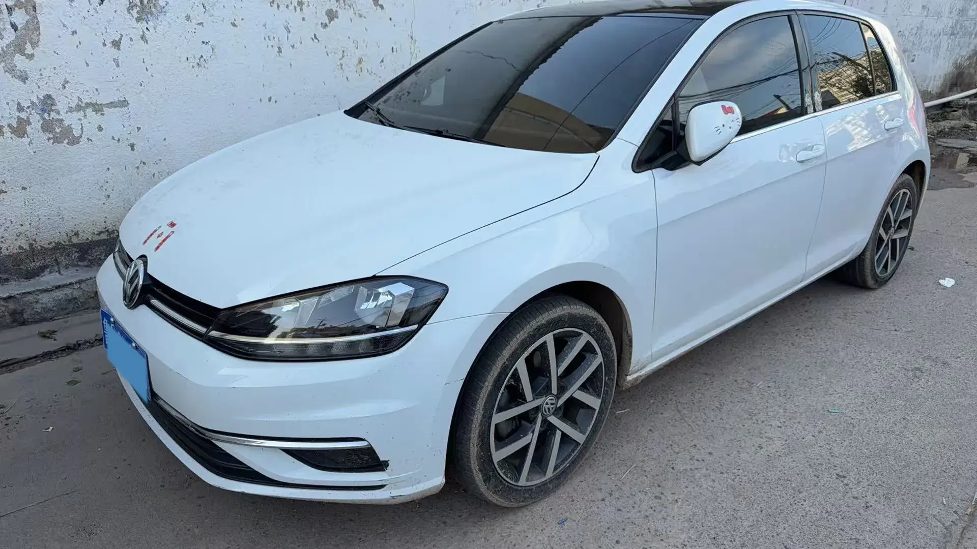 2018 VOLKSWAGEN GOLF view 1