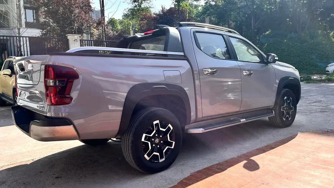 2024 ChangAn Hunter 2.0T 190HP L4 REEV 31.18KWH,autocango,china used car exporter,china ev exporter,chinese used car exporter,chinese used ev exporter