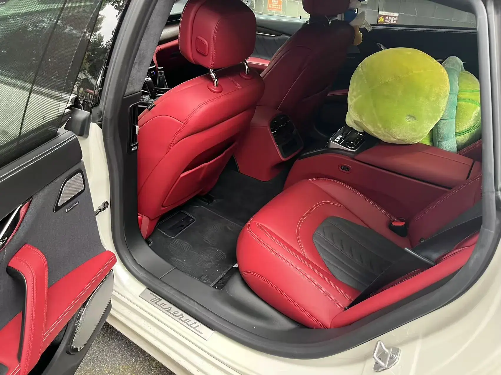 2022 MASERATI QUATTROPORTE thumbnail 4