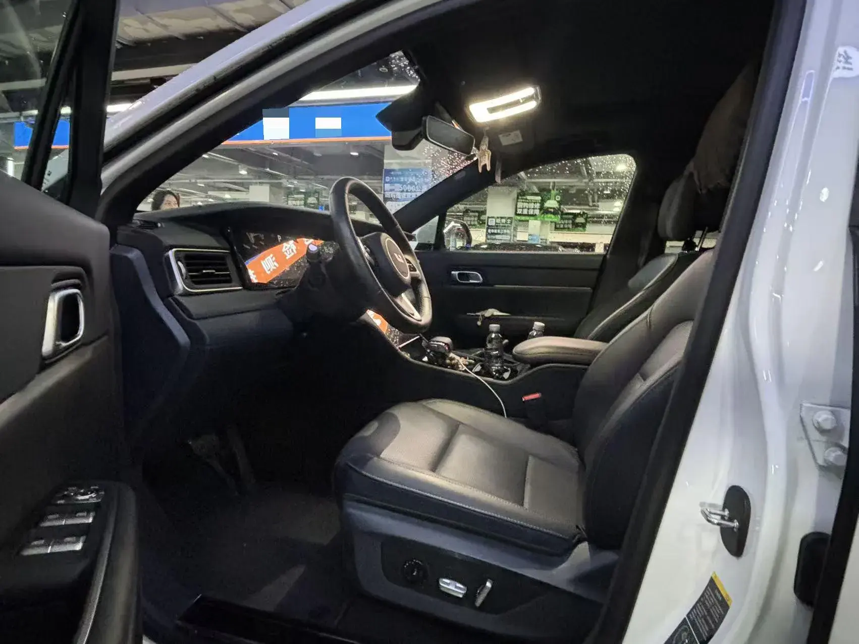 2021 LI ONE thumbnail 2