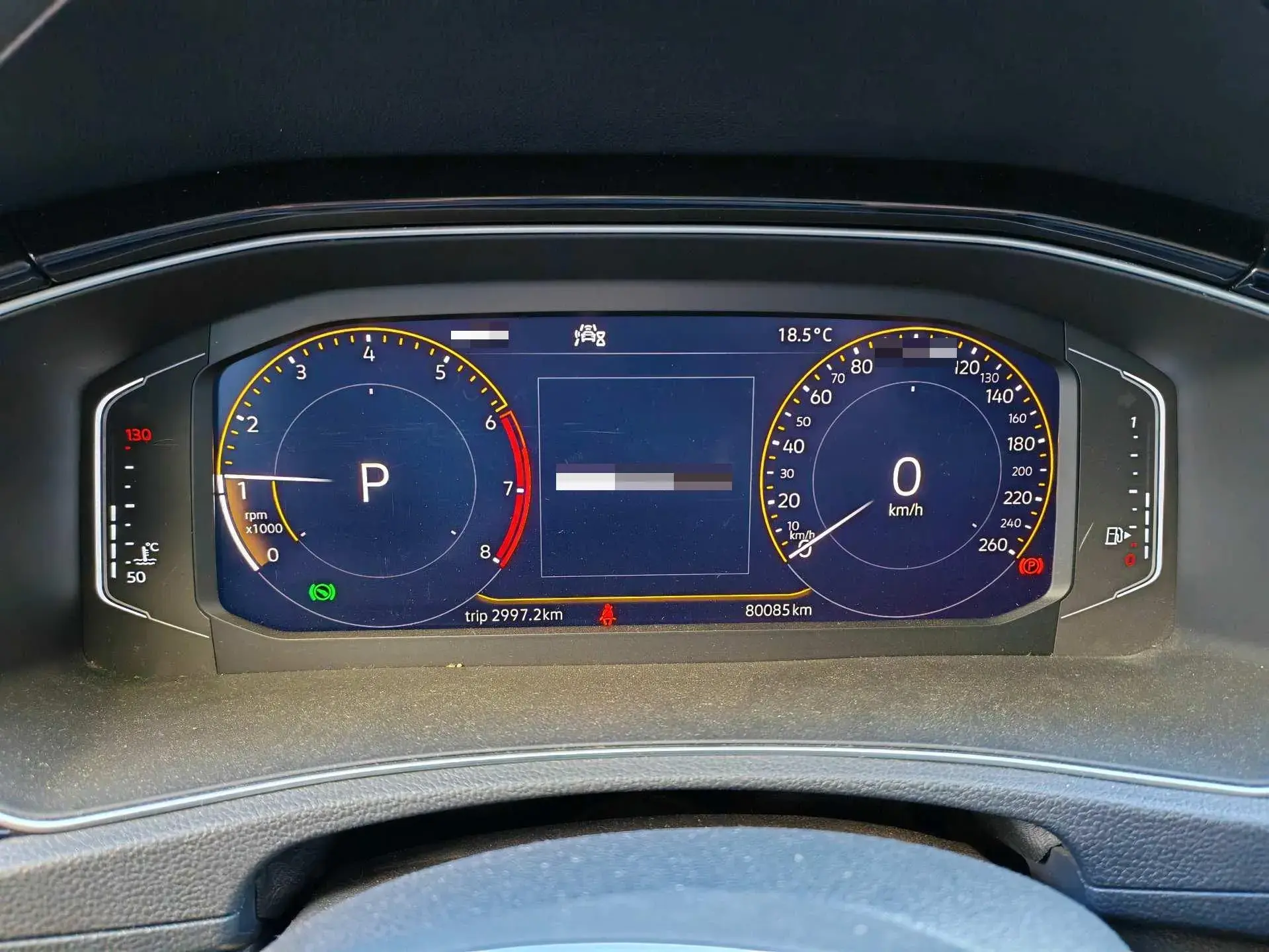 2020 VOLKSWAGEN T-ROC thumbnail 2