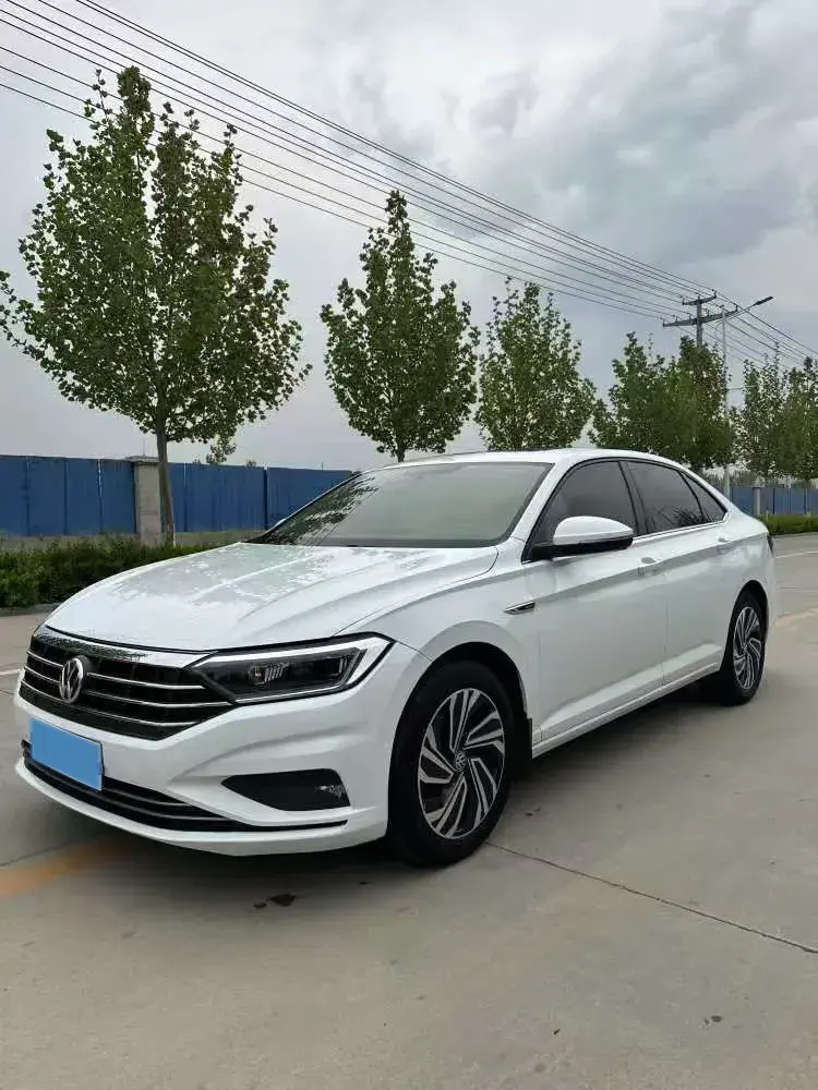 2022 VOLKSWAGEN SAGITAR view 1