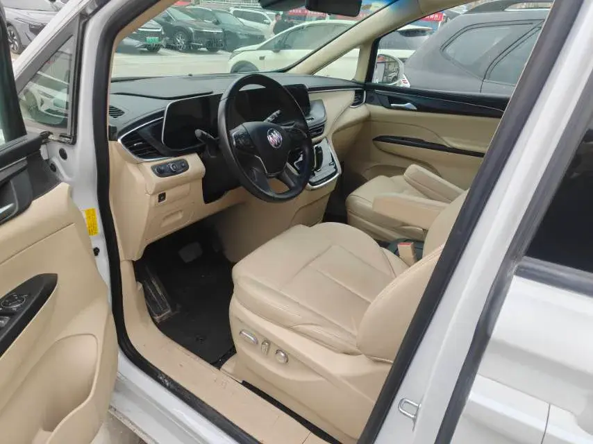 2023 BUICK GL8 thumbnail 3