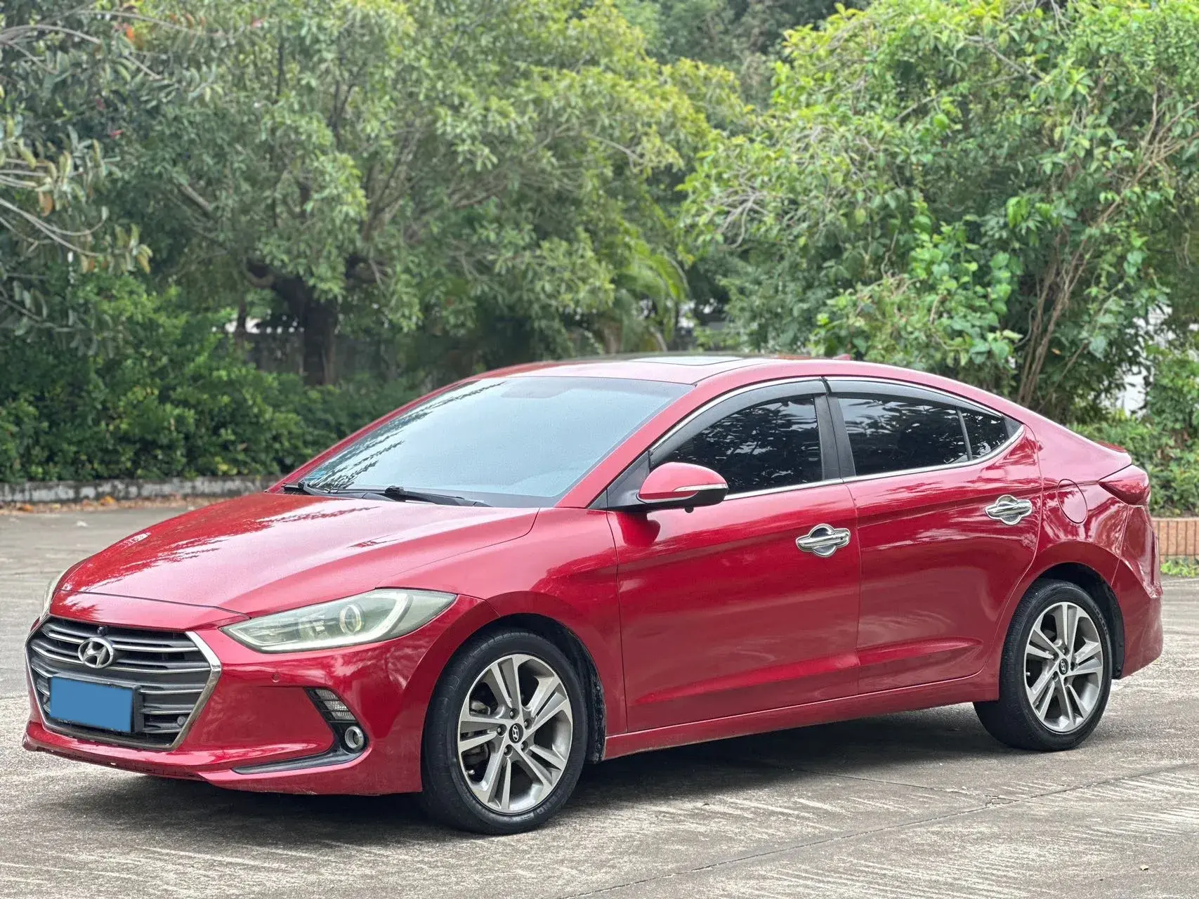 2016 HYUNDAI ELANTRA view 1