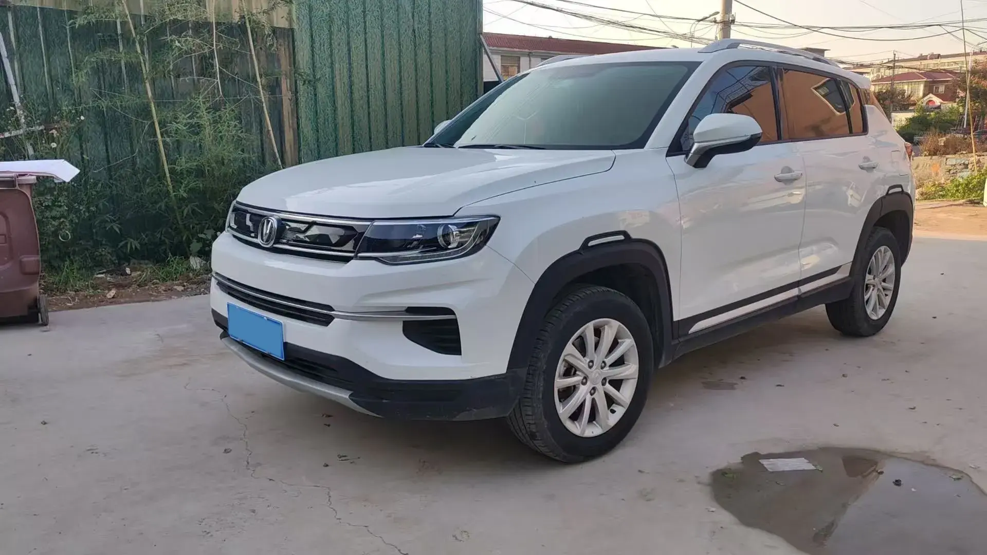 2019 CHANGAN CS35 view 1