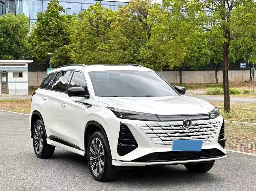 2024 CHANGAN CS75 thumbnail 2