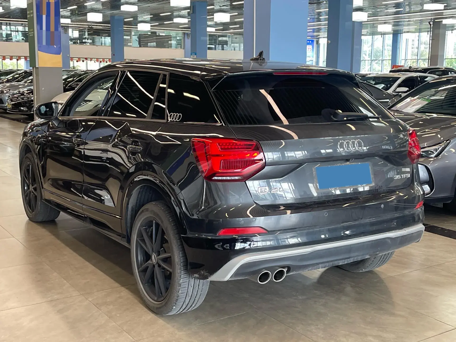 2021 AUDI Q2L thumbnail 4